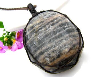 Black Moonstone pendant / Moonstone Necklace / Moonstone Jewelry / Moonstone / jewelry trends / Healing stones / June birthstone / Goddess