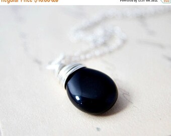 Elegant Black Glass Necklace Silver Noir Pitch Pendant