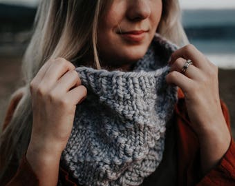 KNITTING PATTERN, The Anthony cowl knitting pattern, knit cowl, knit accessory