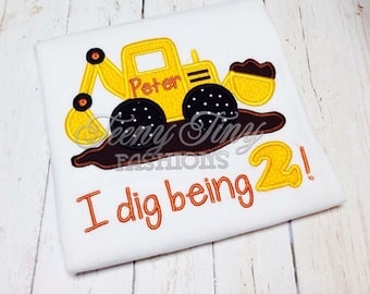 Construction birthday shirt ~ I dig being 2 ~ digger birthday shirt ~truck birthday ~ 2nd birthday ~boys birthday shirt ~ construction theme