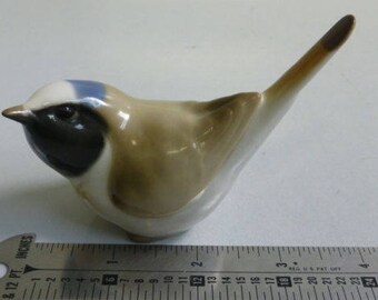 Beautiful Rare Vintage Restart Bird Figurine. Authentic Lomonosov Fine Porcelain from Russia. Lomonosov mark