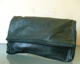 Vintage Made In Italy Avantique Emerald Green Foldover Leather Clutch Bag