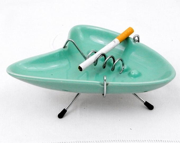 Vintage Mid Century Modern Ceramic Mint Green and Chrome Atomic Design Ashtray, Tobacciana Sputnik Style, Retro 1960s Smoking Accessories Vintage Mid Century Modern Ceramic Mint Green and Chrome Atomic Design Ashtray, Tobacciana Sputnik Style, Retro 1960s Smoking Accessories