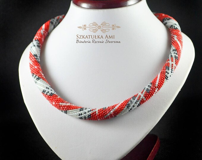 Red Scottish Tartan, beaded necklace, beaded rope necklace, crochet necklace, seed bead necklace, tartan jewelry, tartan necklace beadwork