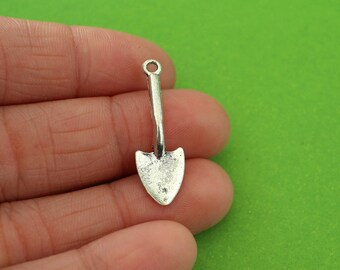 10 Silver Shovel Charms CH018-10