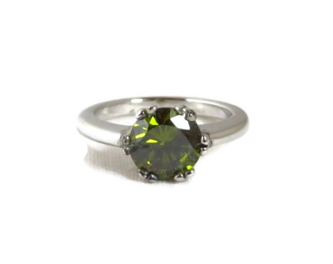 Peridot Glass Ring, Vintage Silver Tone Green Glass Solitaire Ring, Size 6.5