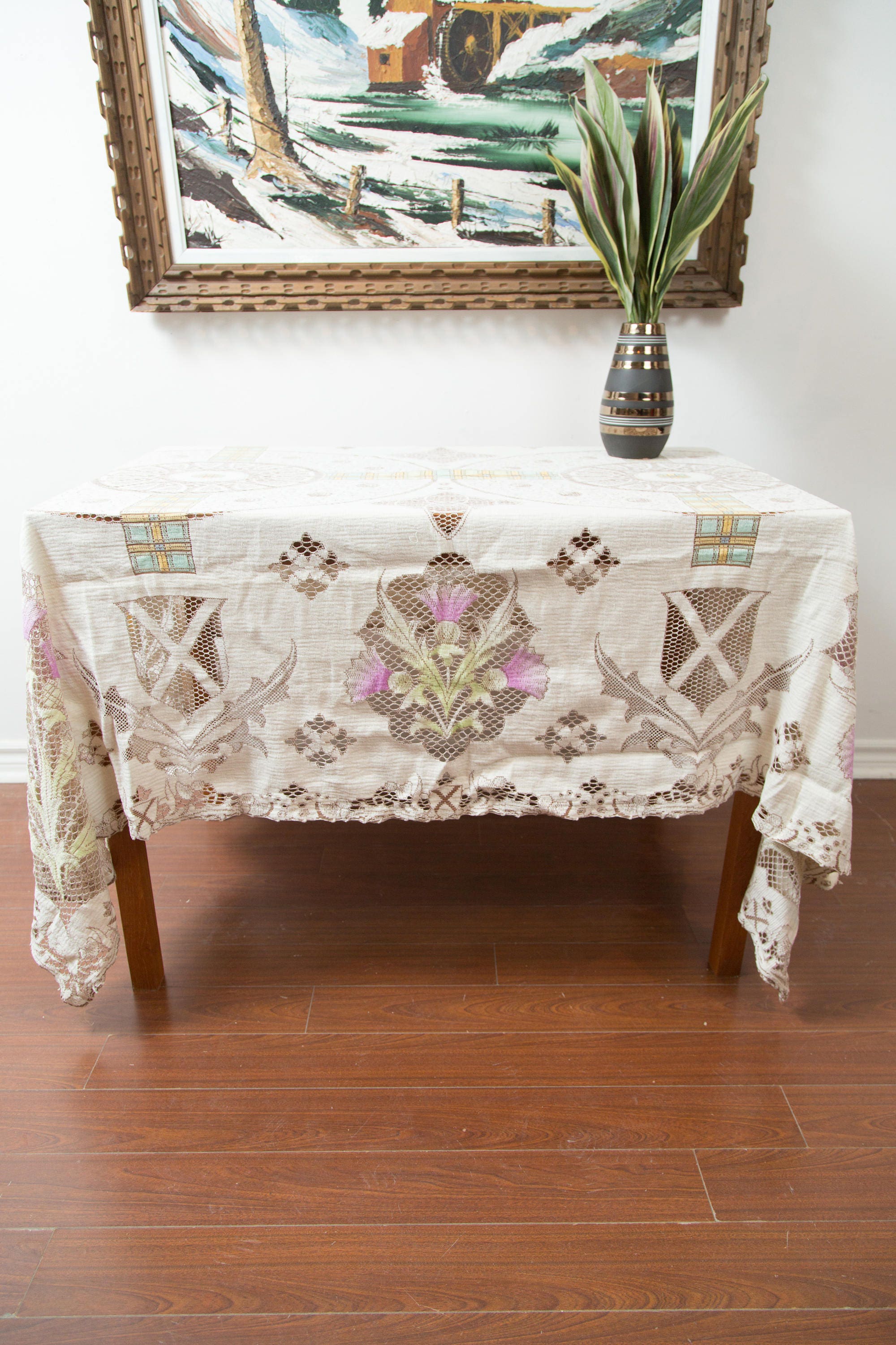 Vintage Scottish Tablecloth 1970 s Thistle Lace Ornate Floral