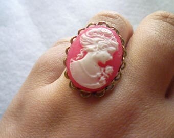 Bague Camée rose et métal bronze