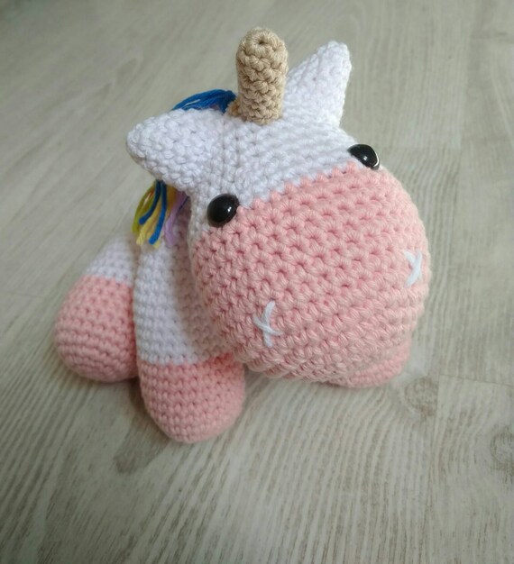 Amigurumi kawaii handmade crochet fuchsia pink colour unicorn