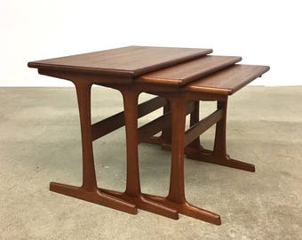 Kai Kristiansen | Danish Modern Teak Nesting Tables | Vildbjerg Møbelfabrik