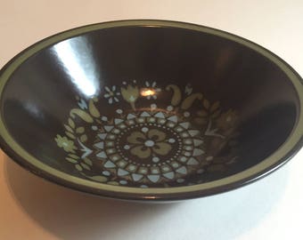 Vintage Galliano by Mikasa Majorca 9 inch vegetable bowl