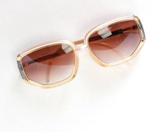 Designer Sunglasses, oversized sunglasses, Peach sunglass, 1970s Sunglasses, Retro sunglass, Ted Lapidus, Mod glasses, Color block sunglass