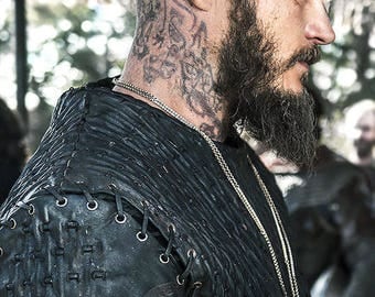 Ragna On Vikings Tattoos On His Head | ragnar etsy Ragna On Vikings Tattoos On His Head | ragnar etsy