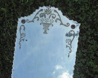 Vintage Mirror Scalloped Piecrust Edge Frameless Glittery Etched Shabby Accent Wall Mirror Flowers Leaves Pie Crust Metal Rosettes 24 x 12"