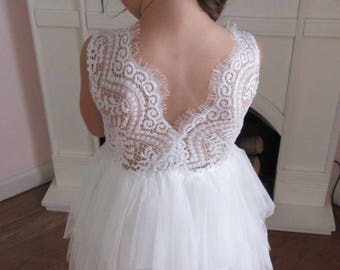 White flower girl dress,White lace dress,White tutu dress,White tulle dress, Bridesmaid,Birthday,Wedding, Holiday,Party, Rustic wedding