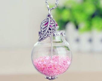 Terrarium necklace