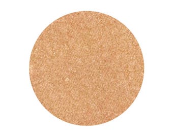 Queen of the Nile, 26 mm pressed shimmer, highly pigmented and so creamy