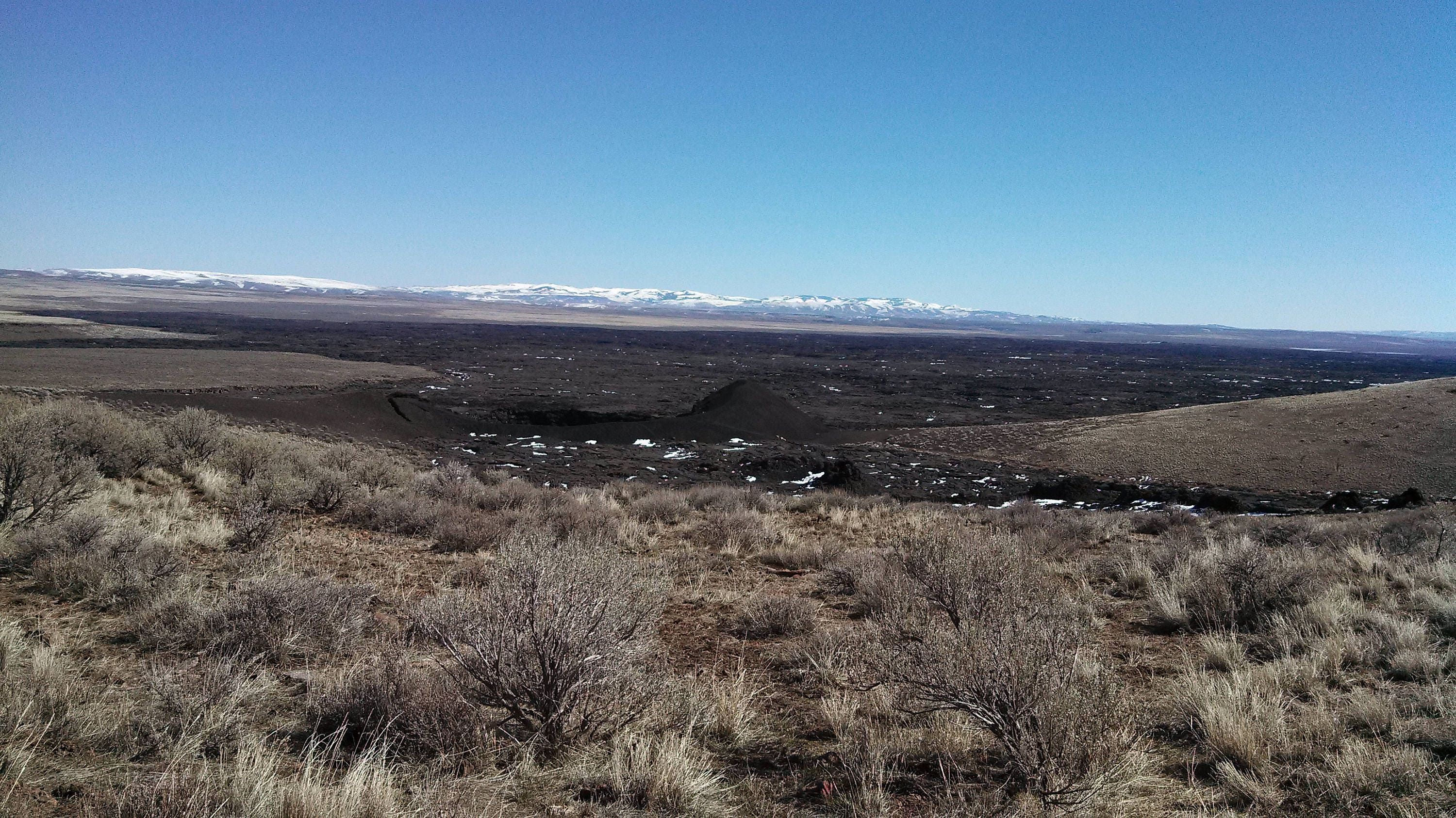 Idaho Jordan Crater photogragh in color scenery picture lava
