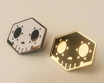 Overwatch Inspired Sombra Skull Glow In The Dark or Black/Gold Hard Enamel Pin