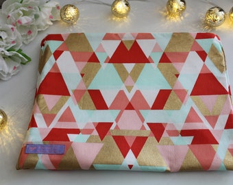 Wet Bag, Medium Size Suimsuit Bag, Wet Diaper Bag, Dirty Diaper Bag, Pool Side Pouch, Summer Time, Zipper Pouch, Bathingsuit Bag,