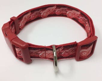 Detroit Redwings Medium to XL Dog Collar, Adjustable