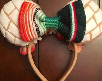 Flower~Concha/Pan Dulce Ears