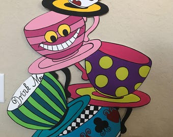 1 Alice in Wonderland cutout prop