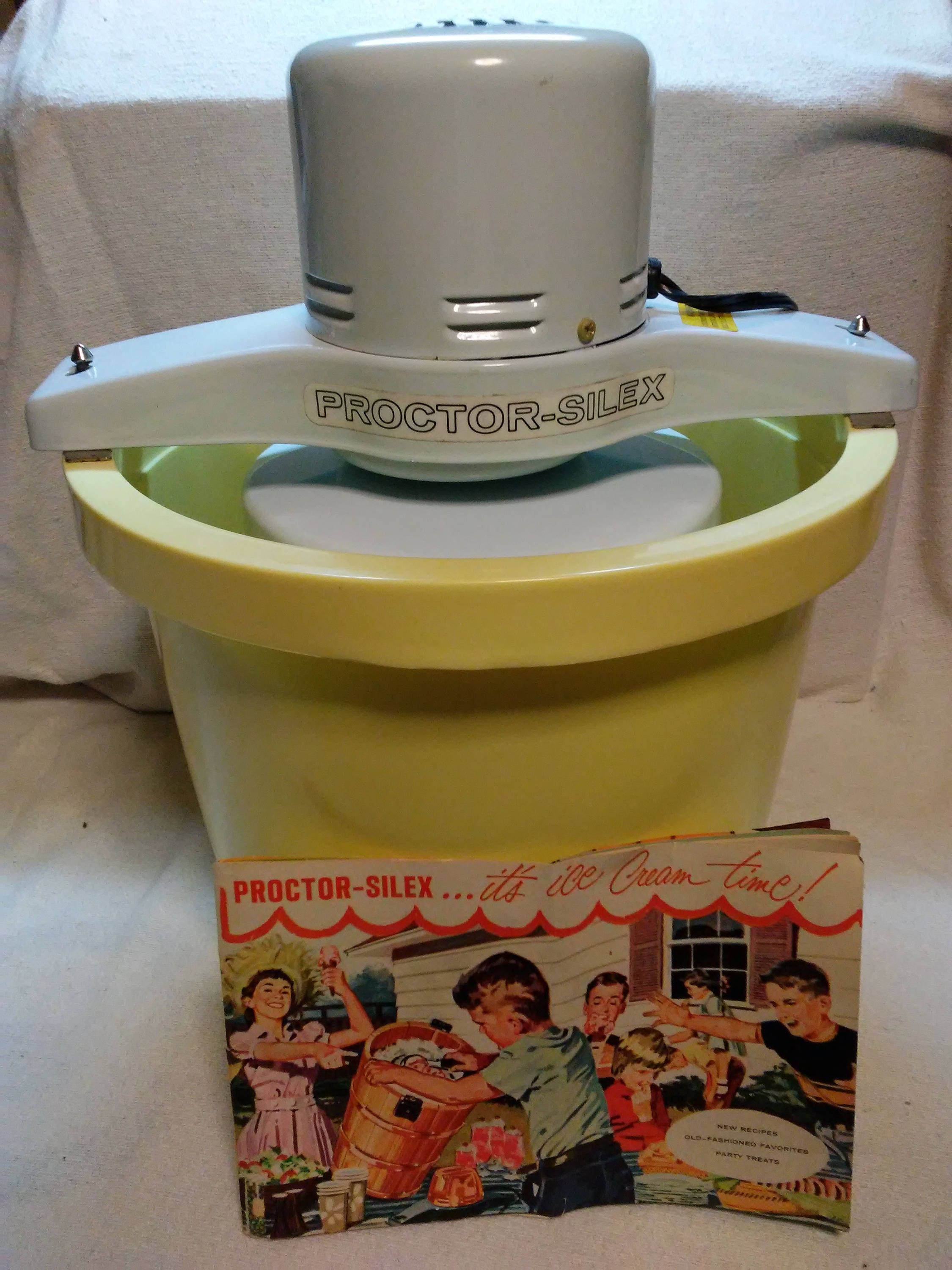 Vintage Electric Ice Cream Maker