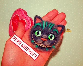 Felt brooch cat Needle felted brooch Cheshire Cat felted brooch accessory jewelry Alice in Wonderland cat felt brooch Christmas dools gift