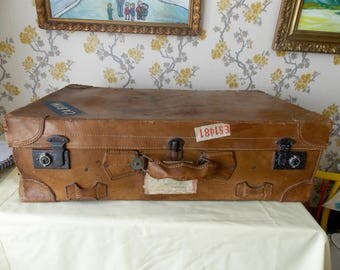 Vintage leather Suitcase