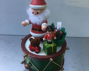 Vintage Christmas music box, antique Santa Claus musical wind-up toy, vintage christmas decorations