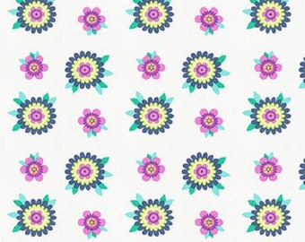 Fabric 100% cotton 45 cm x 45 cm flowers 1 coupon