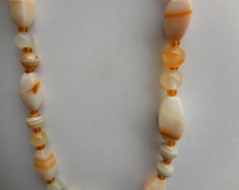beige and orange agate necklace