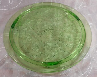 Jeannette Green Glass Cake Plate with Sunflower Pattern