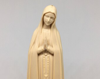 plastic statues of mary