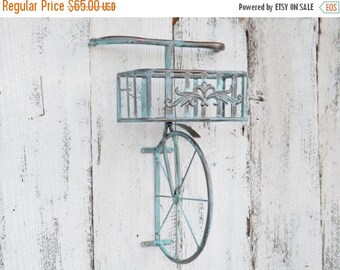 ON SALE Bicycle Wall Shelf / Bicycle Wall Decor / Metal Bicycle /Metal Wall Shelf/ Shabby Chic Decor / Shabby Chic Decor