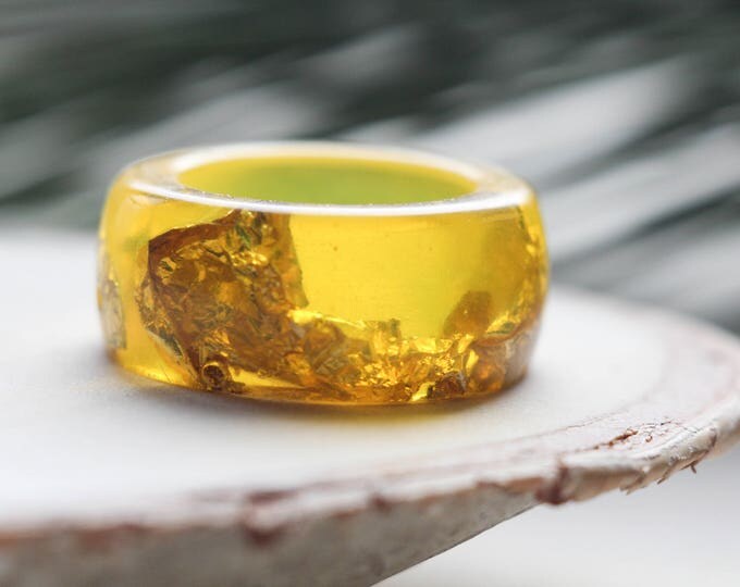 Yellow Resin Ring with golden Flakes, Bold Resin Ring, Massive Resin Ring, Anniversary Engagement Ring, Valentine's Day Gift, For Her Gift