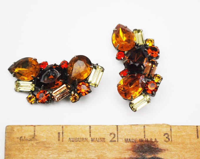 Rhinestone Climbing earrings - Amber brown yellow Orange crystal - Fall autumn colors -Mid century large clip on earrings