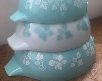 JAJ Pyrex Blue Gooseberry Cinderella Part Set Very Rare and HTF Vintage Kitchenalia