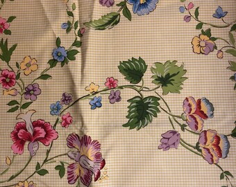 Lee Jofa French Fleurs Chinoises Gingham floral print