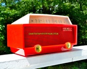 RED Riding Hood Mid Century Retro Vintage 1956 Olympic Model 552 Tube AM Radio Totally Sick!