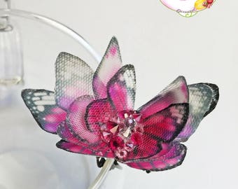 Ring pink butterflies