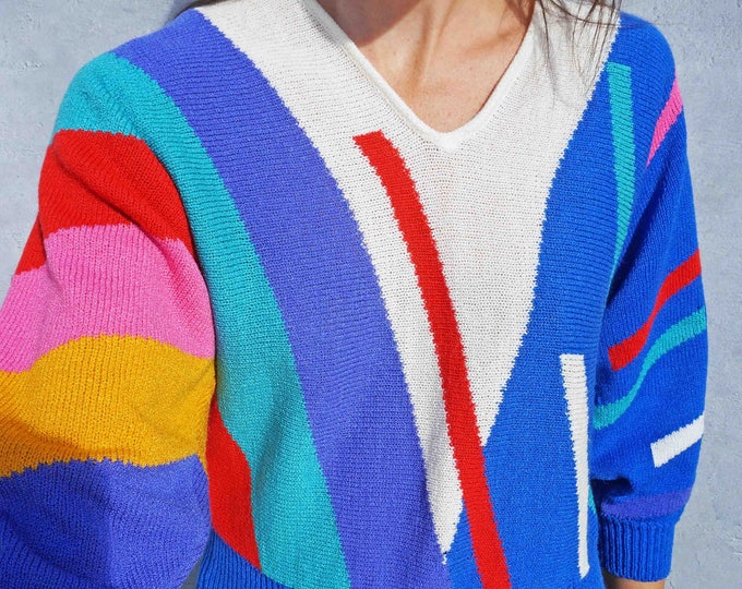 Slouchy Sweater, 1980s Vintage Rainbow Jumper, Loose Sweater, Striped Jumper, Womens Fine Knit Jumper, 1980s Jumper, Fun Knitwear, Womens