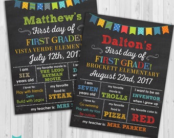 First day of First Grade sign, First day of school sign, First Grade poster Chalkboard poster, 1st day Back to School Sign Printable