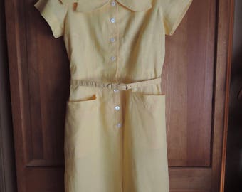 A Smart Shirtwaist Dress