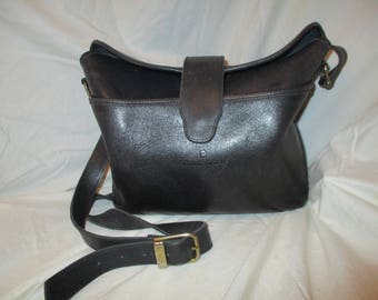 Vintage Etienne Aigner cross body shoulder bag