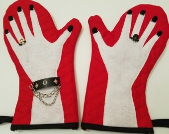 Kitchen Mitt, Oven Mitt, Oven Glove, Pot Holder, Goth Inspired Kitchen Mitt, Red Kitchen Mitt, Red and Black Goth Kitchen Mitt