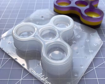 ON SALE!! Fidget Spinner flexible plastic resin chocolate soap mold ~ 1 cavity