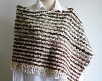 Thick woollen striped poncho / fringed shawl / earthy colours / button detail