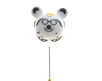 Loooi Brooch Pin